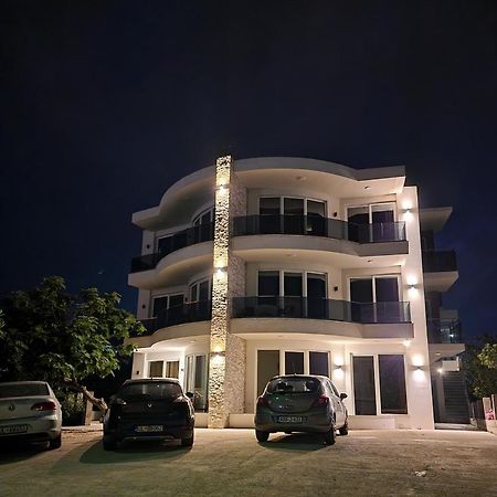 M&H Apartments Улцинь Екстер'єр фото