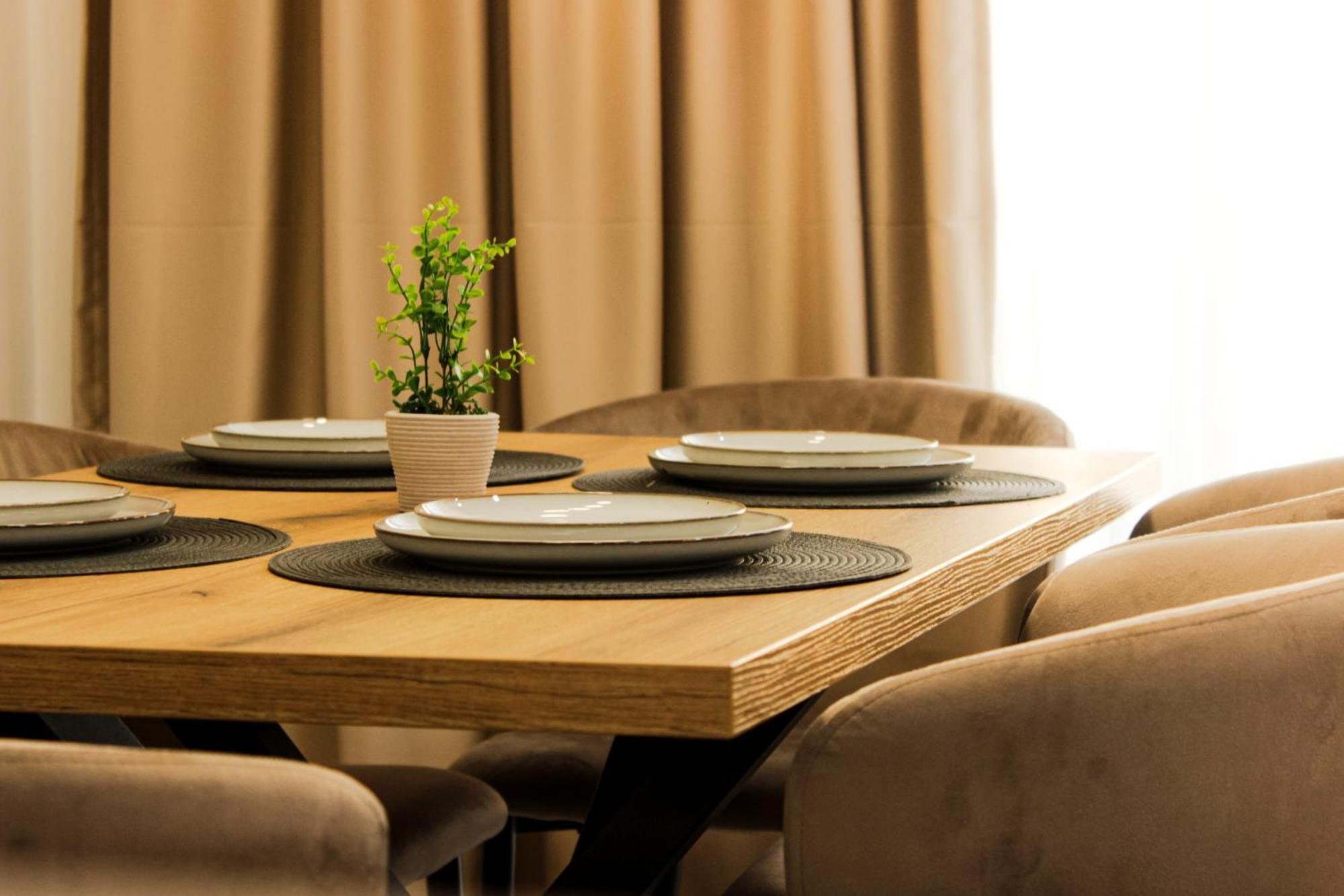 M&H Apartments Улцинь Екстер'єр фото