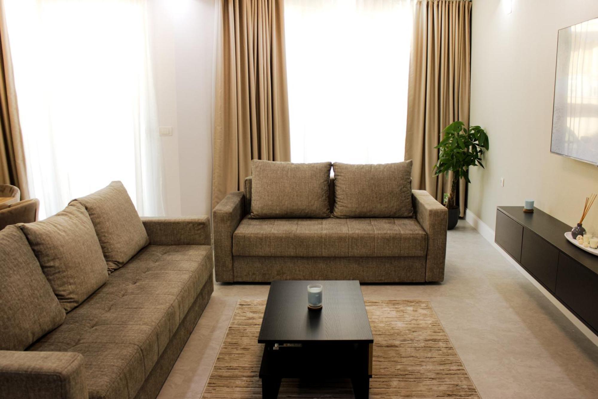 M&H Apartments Улцинь Екстер'єр фото